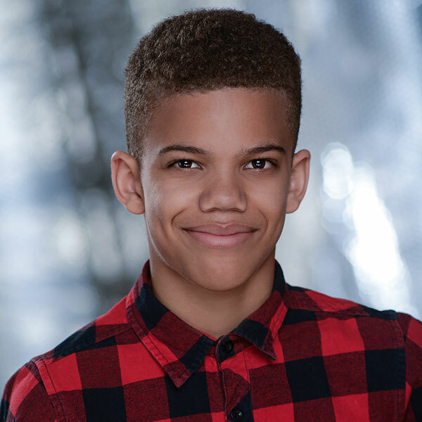 Headshot of Miles Avery