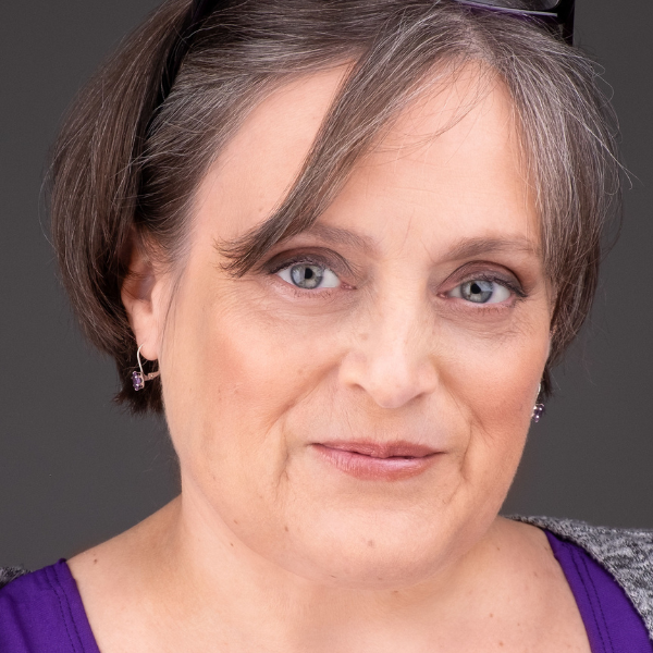 Headshot of Christina Gordon