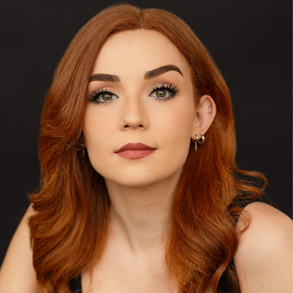 Headshot of Heather Kosik