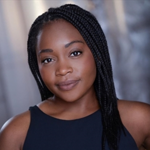 Headshot of Hailey Lewis