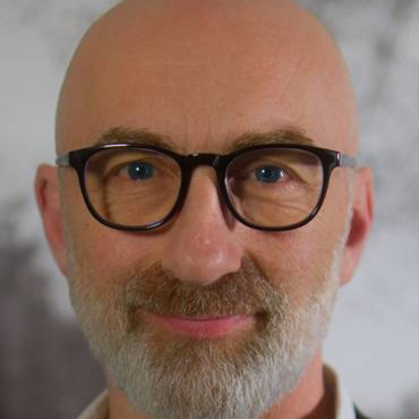 Headshot of Mark Payne