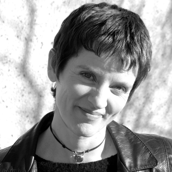 Headshot of Narda McCarroll