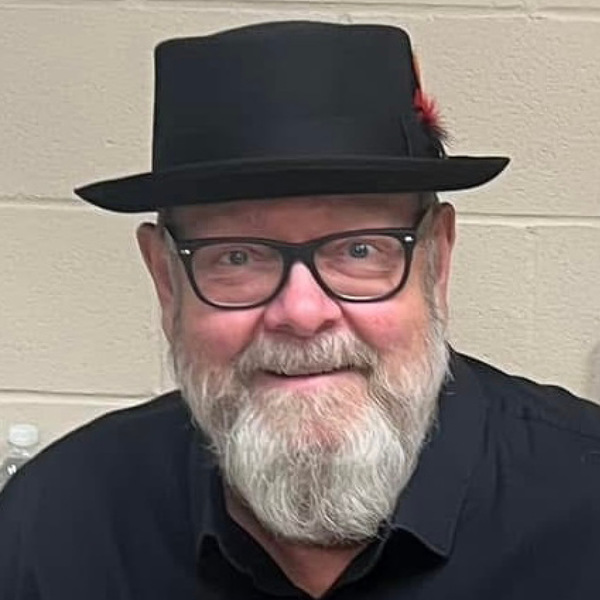 Headshot of Howard Gaul