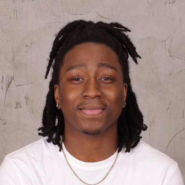 Headshot of Aaron Williams