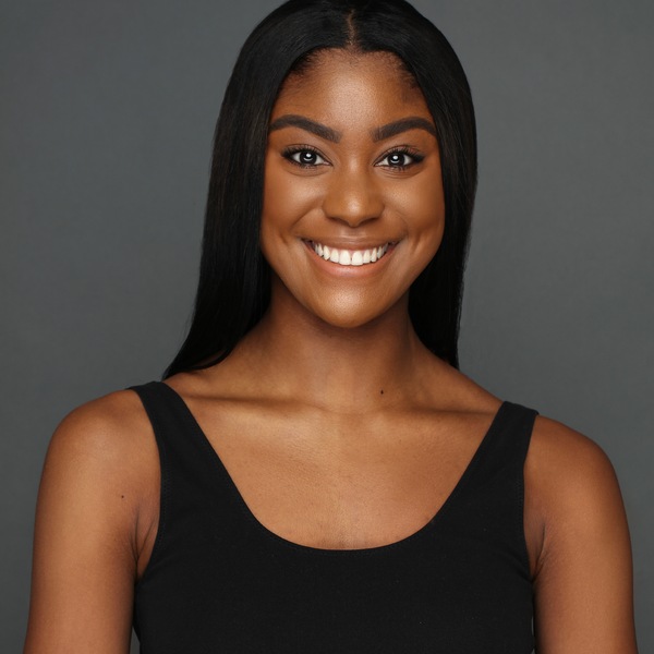 Jazmine Thomas headshot