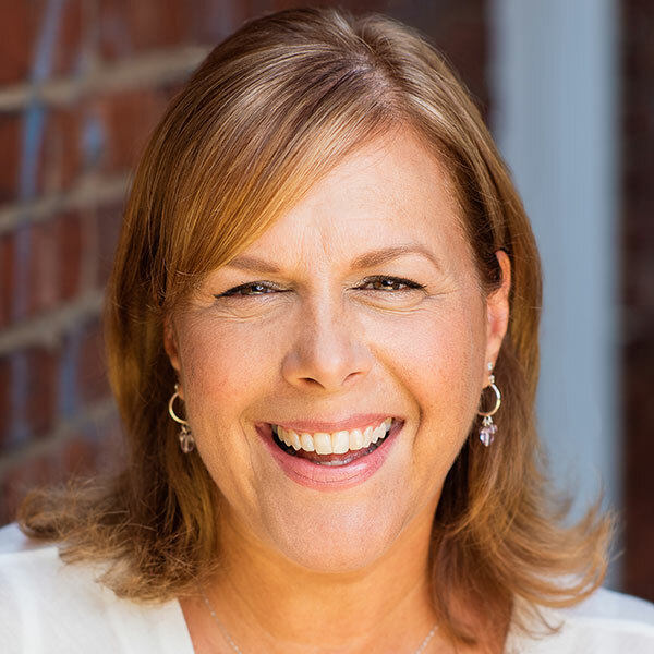 Headshot of Sharon Heldt