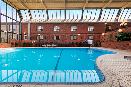 Swimming pool at Quality Inn, Midland